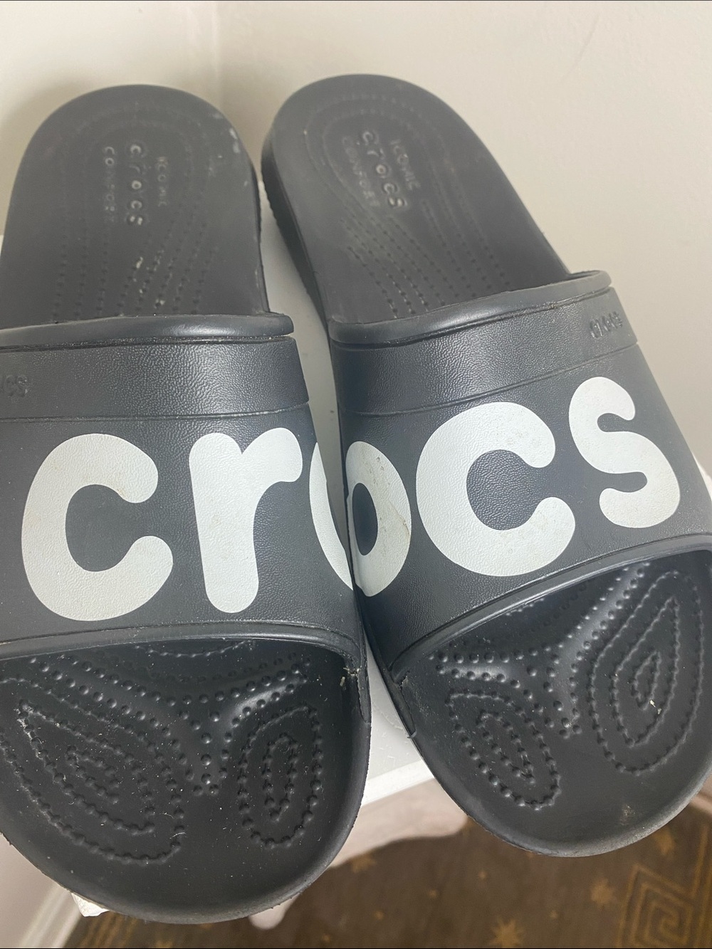 CROCS Black Slide Sandals with White Logo (Women’s 11, Men’s 9)